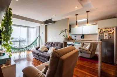 Apartamento com 2 quartos à venda na avenida grécia, 1000, passo da areia, porto alegre, 70 m2 por r$ 730.000