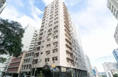 Apartamento com 3 quartos à venda na Rua Duque de Caxias, 1361, Centro Histórico, Porto Alegre, 159 m2 por R$ 695.000