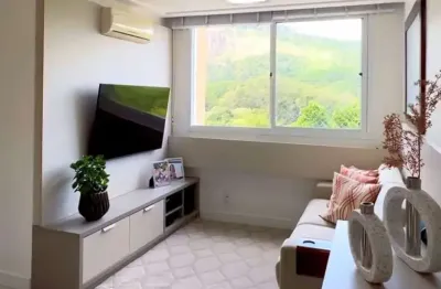 Apartamento com 3 quartos à venda na rua carlos reverbel, 0200, jardim carvalho, porto alegre, 68 m2 por r$ 390.000