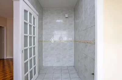 Apartamento com 2 quartos à venda na avenida mercedes, 20, floresta, porto alegre, 58 m2 por r$ 275.000