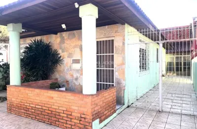 Casa com 3 quartos à venda na rua pedro waine, 222, santa maria goretti, porto alegre, 200 m2 por r$ 630.000