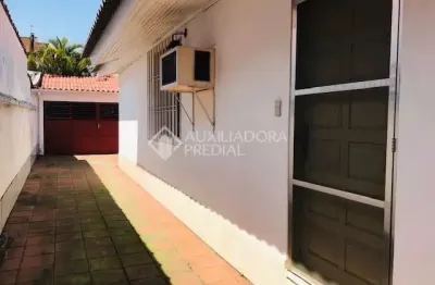 Casa em condomínio fechado com 3 quartos à venda na rua lila ripoll, 67, sarandi, porto alegre, 147 m2 por r$ 490.000