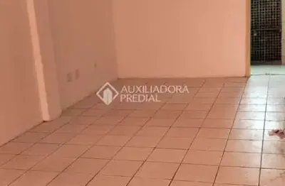 Sala comercial à venda na Rua Jari, 83, Passo da Areia, Porto Alegre, 32 m2 por R$ 90.000