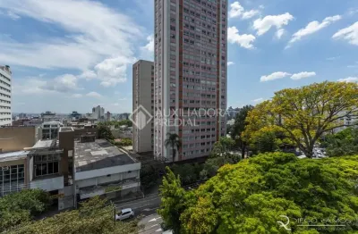 Apartamento com 3 quartos à venda na rua vinte e quatro de outubro, 925, independência, porto alegre, 168 m2 por r$ 850.000