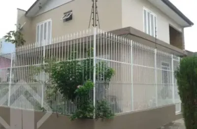 Casa em condomínio fechado com 5 quartos à venda na rua carmense, 234, rubem berta, porto alegre, 250 m2 por r$ 949.900