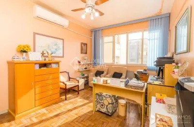 Apartamento com 2 quartos à venda na rua demétrio ribeiro, 1168, centro histórico, porto alegre, 70 m2 por r$ 410.000