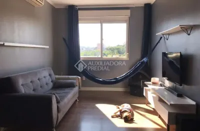 Apartamento com 2 quartos à venda na rua professor carvalho freitas, 594, teresópolis, porto alegre, 45 m2 por r$ 280.000