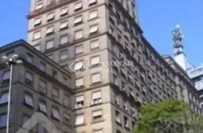 Sala comercial à venda na avenida borges de medeiros, 446, centro histórico, porto alegre, 20 m2 por r$ 190.000