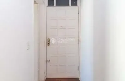 Apartamento com 2 quartos à venda na rua adriano ribeiro, 85, menino deus, porto alegre, 58 m2 por r$ 349.000