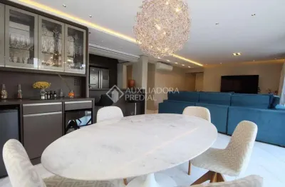 Apartamento com 3 quartos à venda na rua doutor oscar bittencourt, 130, menino deus, porto alegre, 155 m2 por r$ 1.800.000