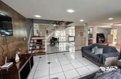 Casa com 4 quartos à venda na rua jerolomo minuzo, 146, vila nova, porto alegre, 356 m2 por r$ 800.000