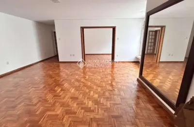 Apartamento com 3 quartos à venda na rua coronel fernando machado, 839, centro histórico, porto alegre, 153 m2 por r$ 698.000