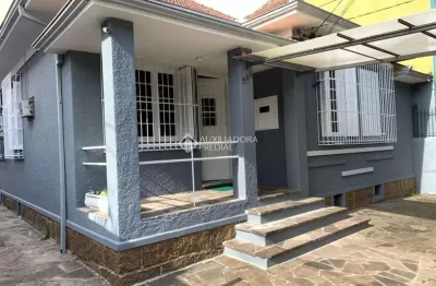 Casa com 3 quartos à venda na avenida bastian, 294, menino deus, porto alegre, 200 m2 por r$ 2.300.000