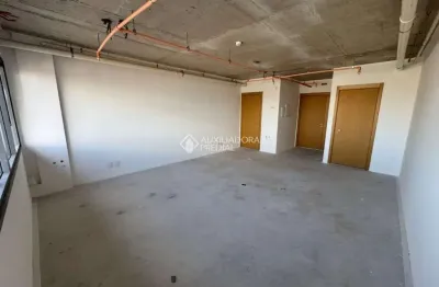 Sala comercial à venda na avenida assis brasil, 2827, cristo redentor, porto alegre, 47 m2 por r$ 590.000