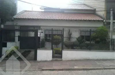 Casa em condomínio fechado com 3 quartos à venda na rua atanásio belmonte, 427, boa vista, porto alegre, 216 m2 por r$ 900.000