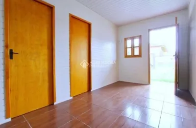 Casa com 2 quartos à venda na praça frederico westphalen, 79, cavalhada, porto alegre, 47 m2 por r$ 380.000