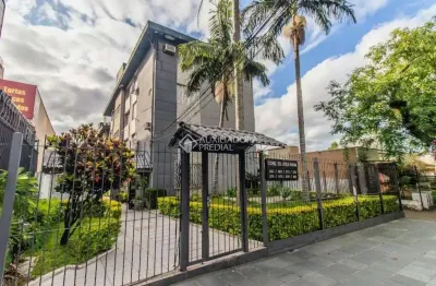 Apartamento com 2 quartos à venda na rua silveiro, 381, menino deus, porto alegre, 58 m2 por r$ 360.000
