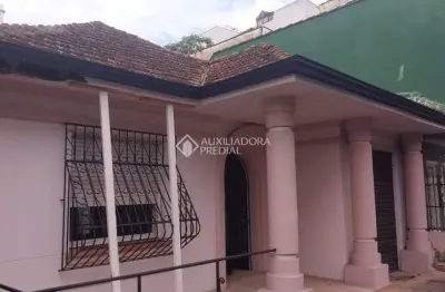 Casa com 3 quartos à venda na avenida jerônimo de ornelas, 161, santana, porto alegre, 220 m2 por r$ 888.000
