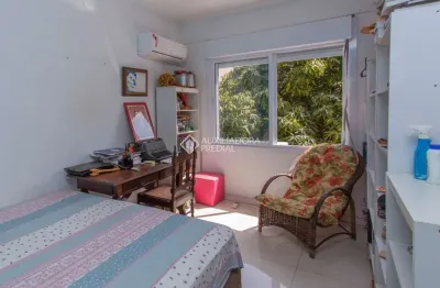 Apartamento com 2 quartos à venda na rua sarmento leite, 843, centro histórico, porto alegre, 69 m2 por r$ 330.000