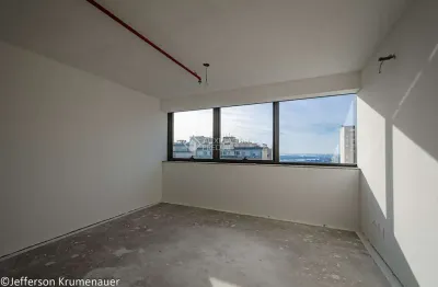 Sala comercial à venda na avenida independência, 1183, independência, porto alegre, 42 m2 por r$ 554.000