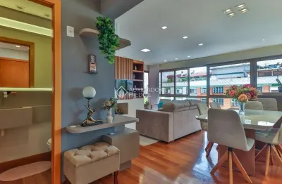 Apartamento com 3 quartos à venda na rua costa, 444, menino deus, porto alegre, 99 m2 por r$ 1.100.000