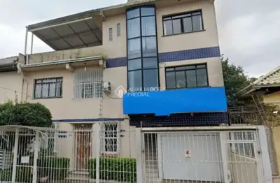 Casa em condomínio fechado à venda na rua germano hasslocher, 254, azenha, porto alegre, 350 m2 por r$ 690.000