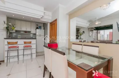 Apartamento com 2 quartos à venda na rua gonçalves dias, 603, menino deus, porto alegre, 73 m2 por r$ 659.000