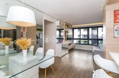 Apartamento com 2 quartos à venda na rua marechal hermes, 613, camaquã, porto alegre, 65 m2 por r$ 745.000