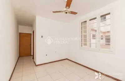Apartamento com 2 quartos à venda na rua barbedo, 273, menino deus, porto alegre, 58 m2 por r$ 265.000