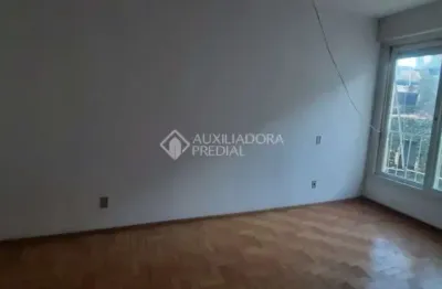 Apartamento com 3 quartos à venda na avenida independência, 1139, independência, porto alegre, 104 m2 por r$ 710.000
