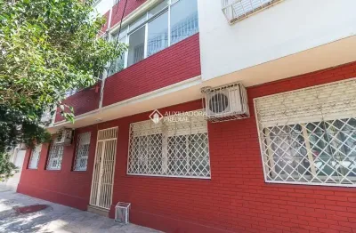 Apartamento com 3 quartos à venda na rua ramiro barcelos, 2515, rio branco, porto alegre, 106 m2 por r$ 490.000