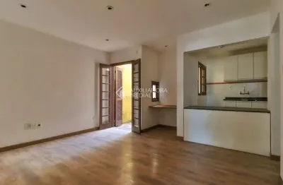 Apartamento com 2 quartos à venda na avenida bastian, 489, menino deus, porto alegre, 46 m2 por r$ 255.000