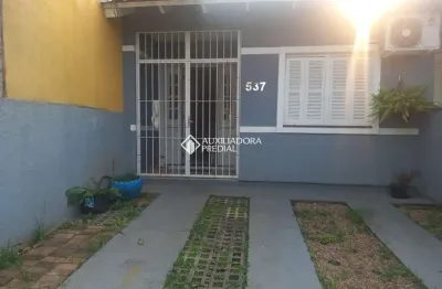 Casa com 2 quartos à venda na rua tijuca, 537, parque da matriz, cachoeirinha, 45 m2 por r$ 239.900