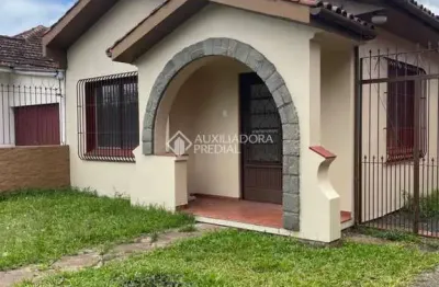 Casa com 2 quartos à venda na avenida dos gaúchos, 540, sarandi, porto alegre, 69 m2 por r$ 430.000