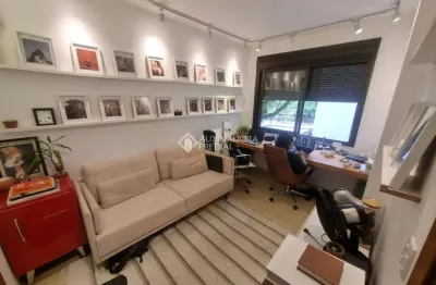 Apartamento com 2 quartos à venda na rua saldanha marinho, 396, menino deus, porto alegre, 80 m2 por r$ 680.000