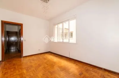 Apartamento com 2 quartos à venda na avenida benjamin constant, 238, são joão, porto alegre, 75 m2 por r$ 224.900