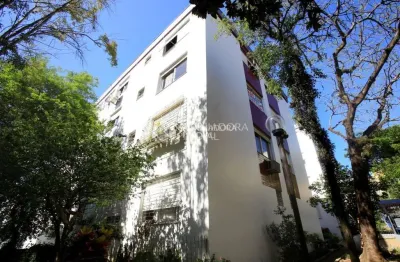 Apartamento com 2 quartos à venda na rua cipó, 690, passo da areia, porto alegre, 55 m2 por r$ 260.000