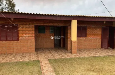 Casa com 6 quartos à venda na sao sebastiao do cai, 929, centro, imbé, 120 m2 por r$ 370.000