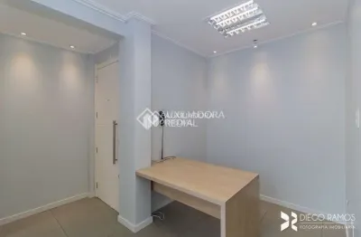 Sala comercial à venda na rua vigário josé inácio, 250, centro histórico, porto alegre, 42 m2 por r$ 130.000