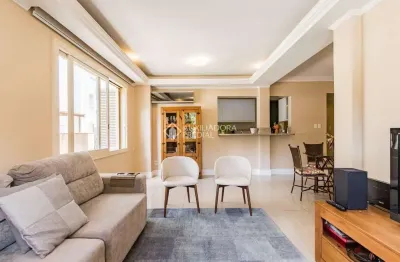 Apartamento com 3 quartos à venda na rua coronel aurélio bitencourt, 44, rio branco, porto alegre, 112 m2 por r$ 810.000