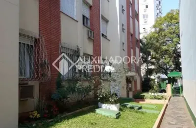 Apartamento com 2 quartos à venda na rua botafogo, 508, menino deus, porto alegre, 47 m2 por r$ 265.000