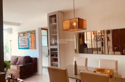 Apartamento com 2 quartos à venda na Rua Tamandaré, 1020, Camaquã, Porto Alegre, 61 m2 por R$ 319.000