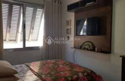 Apartamento com 3 quartos à venda na rua eurico lara, 99, medianeira, porto alegre, 75 m2 por r$ 275.000