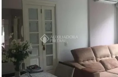 Apartamento com 2 quartos à venda na avenida da cavalhada, 2356, cavalhada, porto alegre, 61 m2 por r$ 310.000