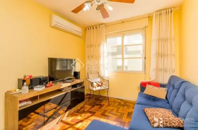 Apartamento com 3 quartos à venda na rua botafogo, 631, menino deus, porto alegre, 77 m2 por r$ 275.600