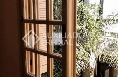 Apartamento com 2 quartos à venda na travessa miranda e castro, 29, santana, porto alegre, 145 m2 por r$ 600.000