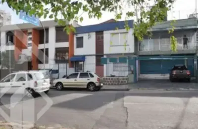 Apartamento com 2 quartos à venda na rua miguel tostes, 435, rio branco, porto alegre, 61 m2 por r$ 318.000