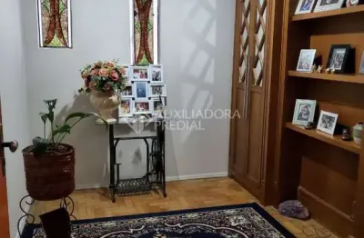 Apartamento com 2 quartos à venda na avenida niterói, 120, medianeira, porto alegre, 85 m2 por r$ 239.800