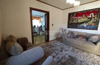 Casa com 3 quartos à venda na rua aleste luiz belocchio, 122, teresópolis, porto alegre, 232 m2 por r$ 499.000