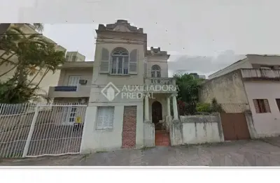Casa em condomínio fechado com 2 quartos à venda na rua liberdade, 258, rio branco, porto alegre, 100 m2 por r$ 1.400.000